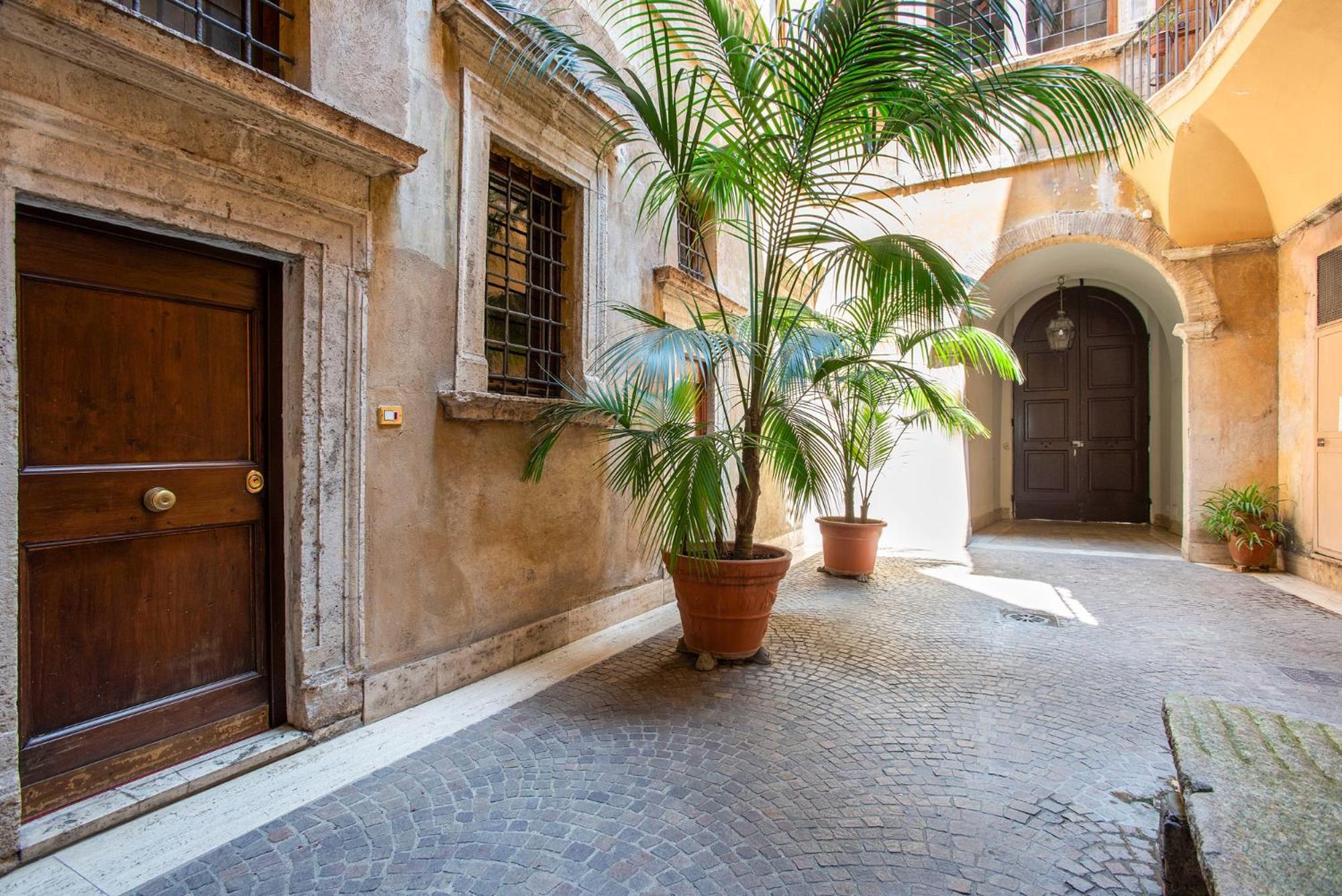 Apartment Avila Palace Piazza Navona Rome